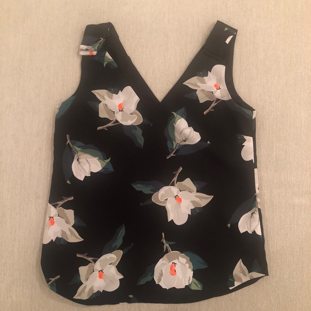 Banana Republic Sleeveless Shell Blouse - Size S